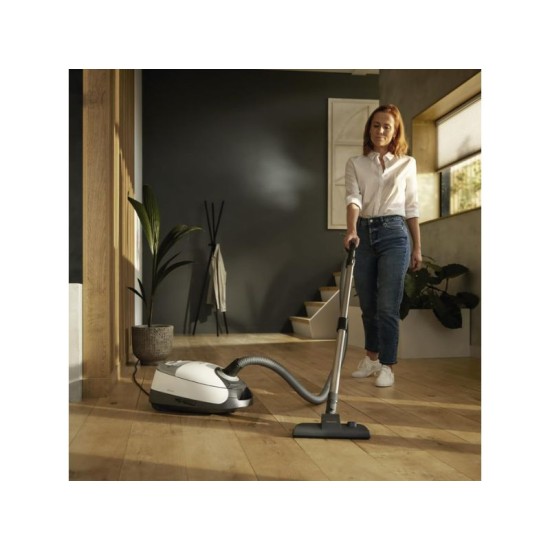 Прахосмукачка Miele Complete C2 Powerline